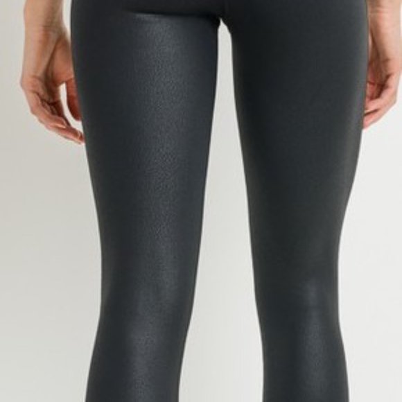 Faux Leather Leggings - Picture 2 of 5